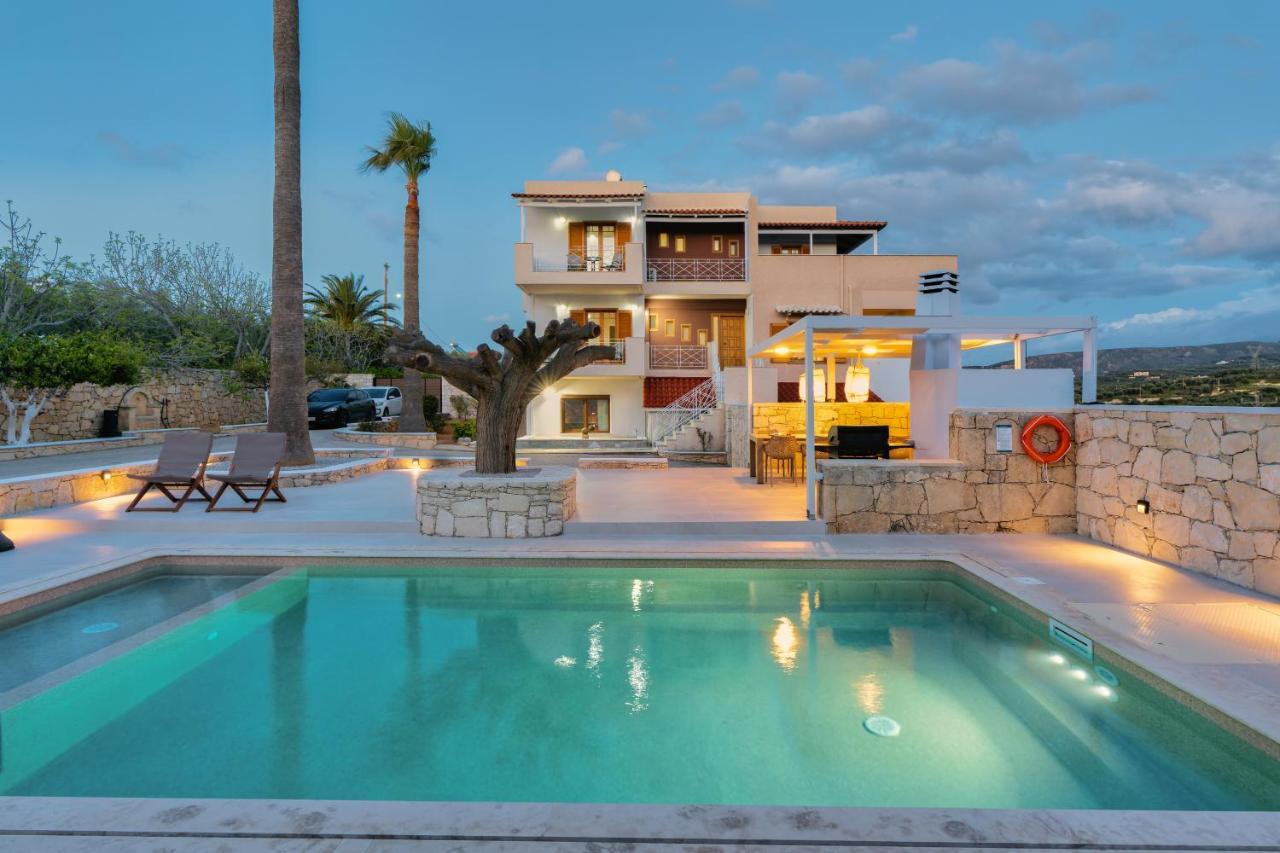 Villa La Serena & Farm With Heated Pool *